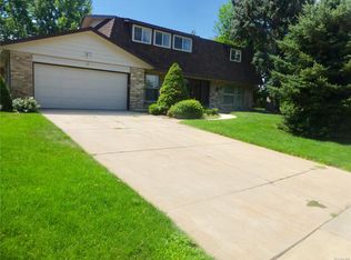 5120 W Portland Dr, Littleton, CO 80128