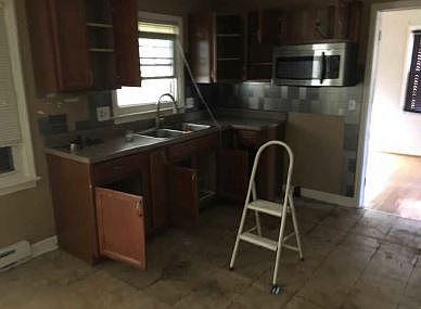 4th image of 2948 Tully Dr