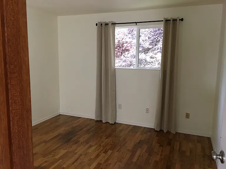 4446 S 314th St — Photo 11