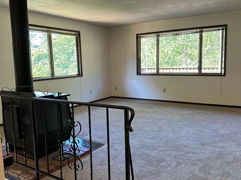 8617 SW 49th Ave #HOUSE — Photo 16