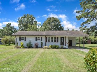 104 Sunrise Ave, Smithfield, NC 27577