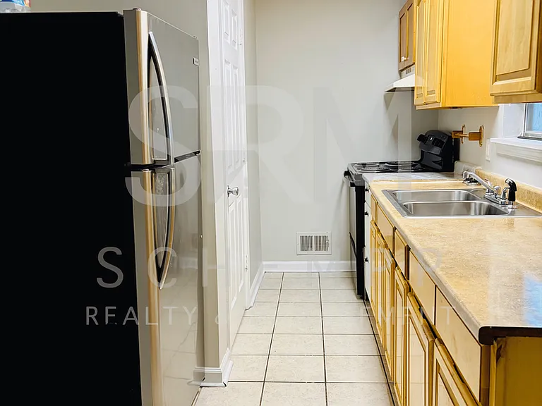 4710 Walnut Grove Ave — Photo 6