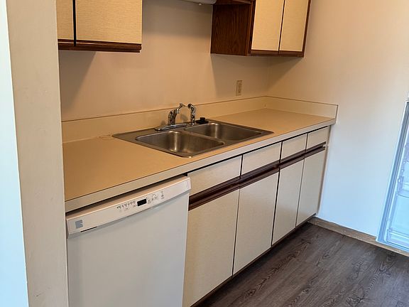 3rd image of 31400 N Marginal Dr #7
