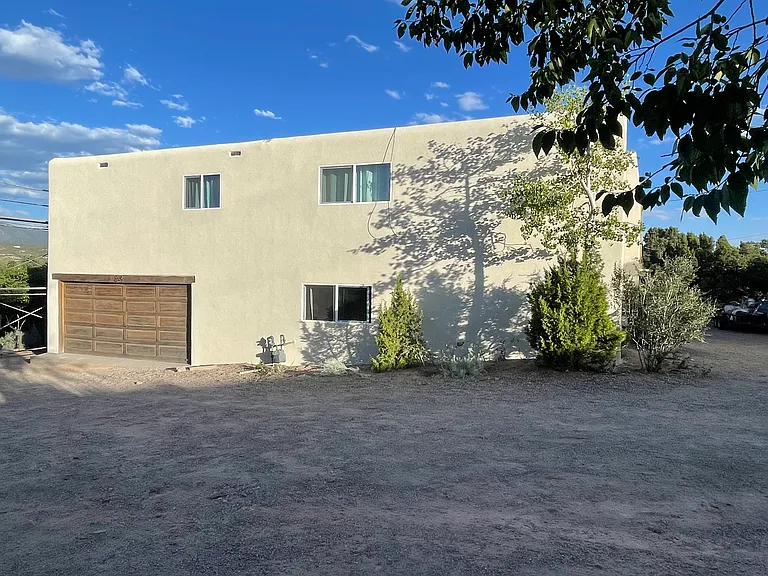 1105 Old Taos Hwy #M — Photo 4