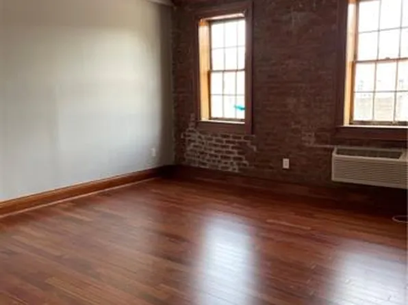 518 Chartres St #302, New Orleans, LA 70130