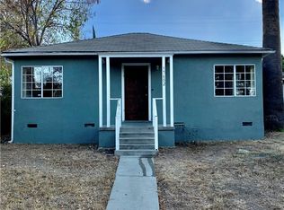 17602 Collins St, Encino, CA 91316