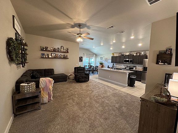 3rd image of 1308 Masquerade Blvd
