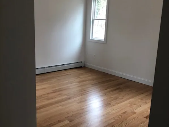 4058 Victory Blvd Floor 2, Staten Island, NY 10314