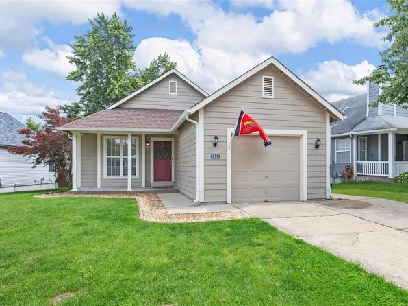 2959 Plum Leaf Cir, Saint Charles, MO 63303