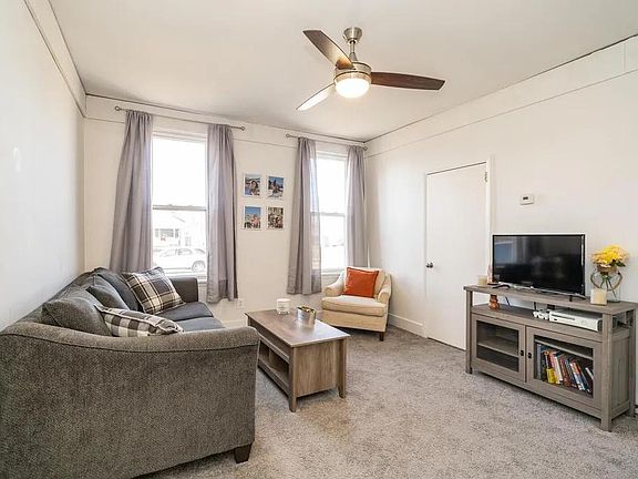 4th image of 26574 Dartmouth St Unit 1