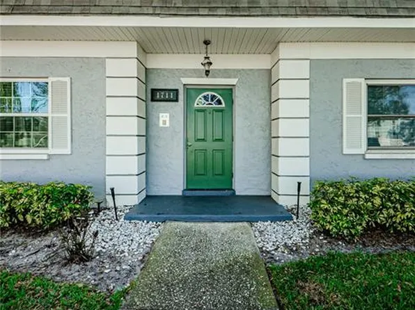 1711 Belleair Forest Dr APT D, Belleair, FL 33756