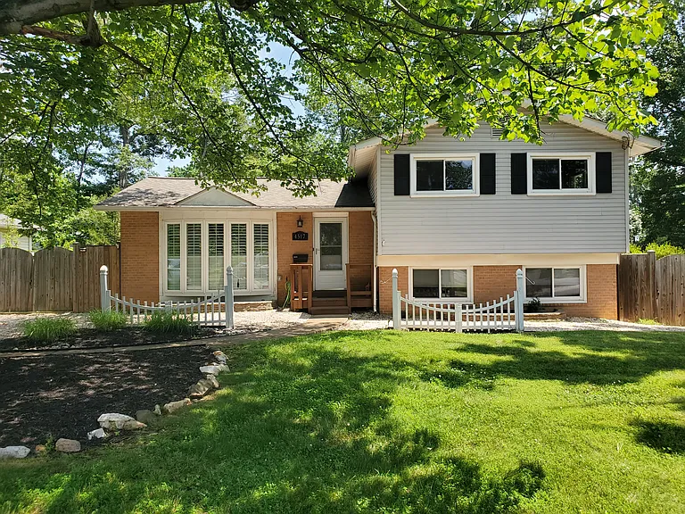 4517 Mayfield Dr — Photo 1