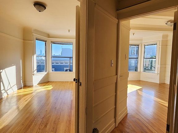 4th image of 657-659 Fillmore St #5