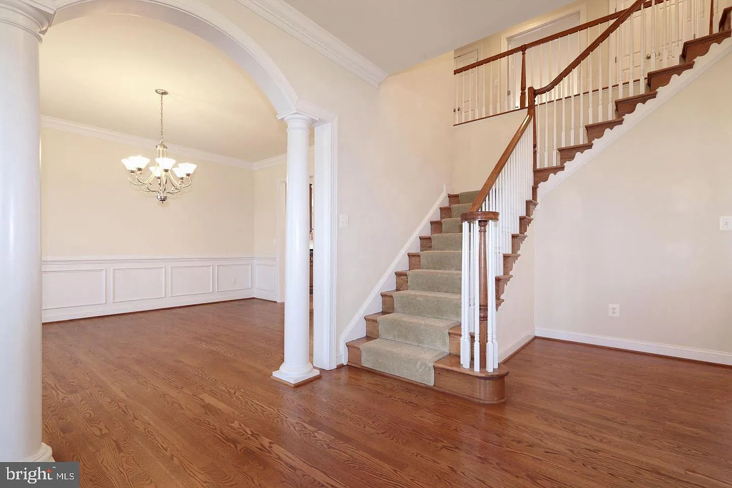 4 bed, 5.5 bath, 5928 sqft, $4,250 — Photo 4