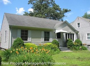 76 Parkside Ave, Pawtucket, RI 02861