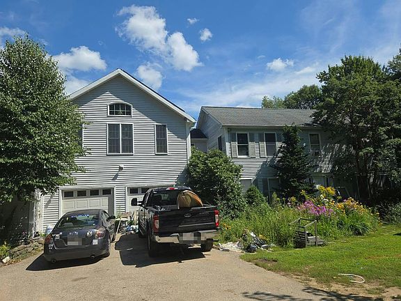 3rd image of 488 Jackson Rd