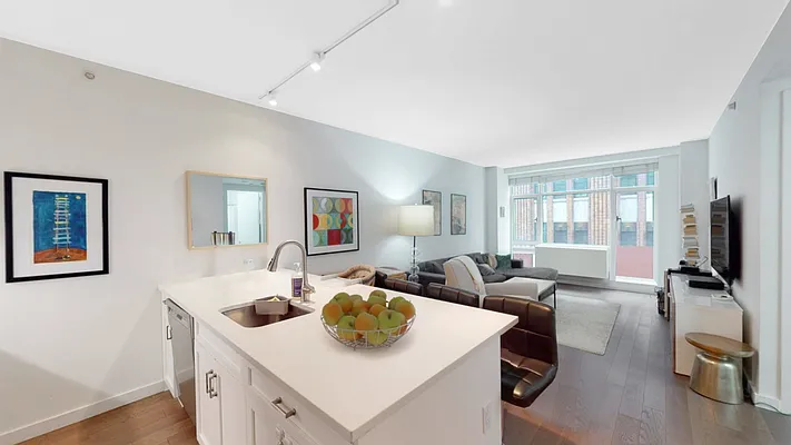 Sold by JB Mac Real Estate Inc. | media 1
