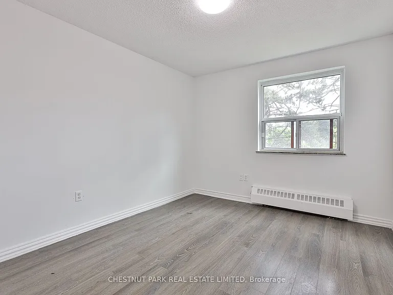 900 Glen St #218 — Photo 20