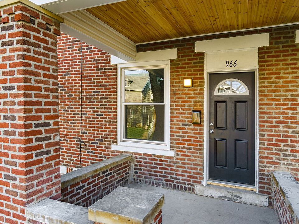 1st image of 958-976 S Champion Ave #966