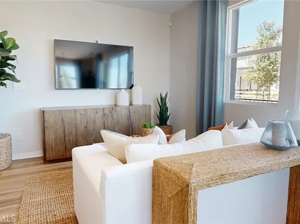 4253 S Gasly Paseo, Ontario, CA 91762