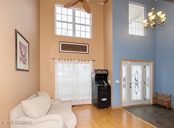 3rd image of 5501 Hickory Grove Ct