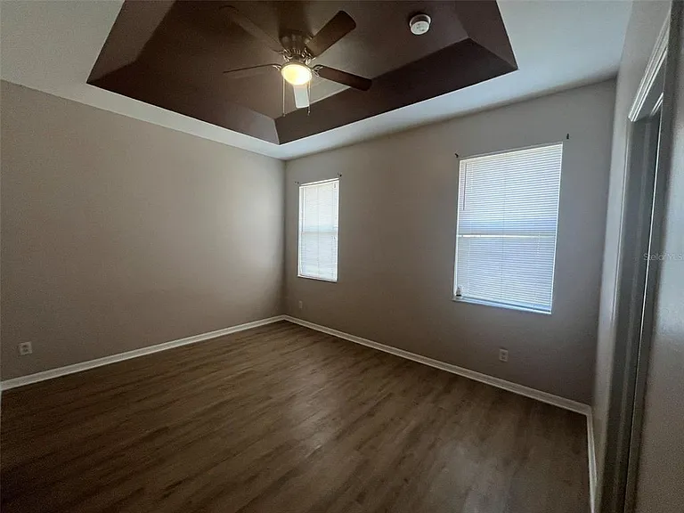 13282 SW Pembroke Cir N — Photo 8