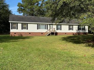 213 Rifle Ln, Moncks Corner, SC 29461