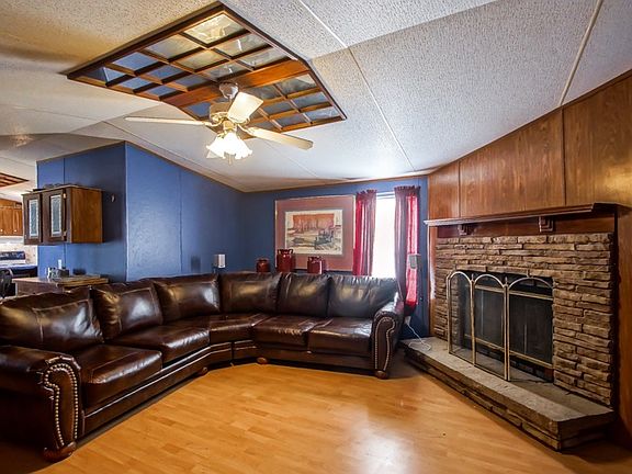 3rd image of 13813 Brittany Ct
