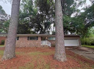 7805 Apache Rd, Little Rock, AR 72205