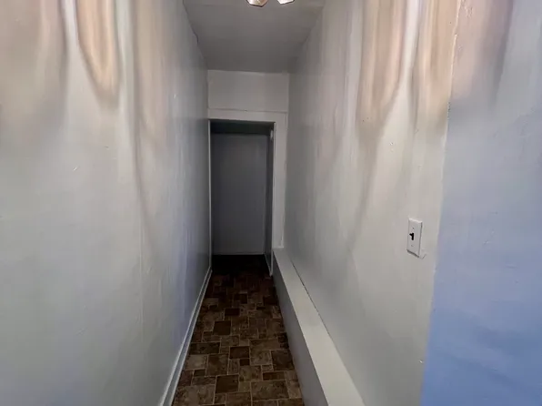(undisclosed Address), Fulton, NY 13069