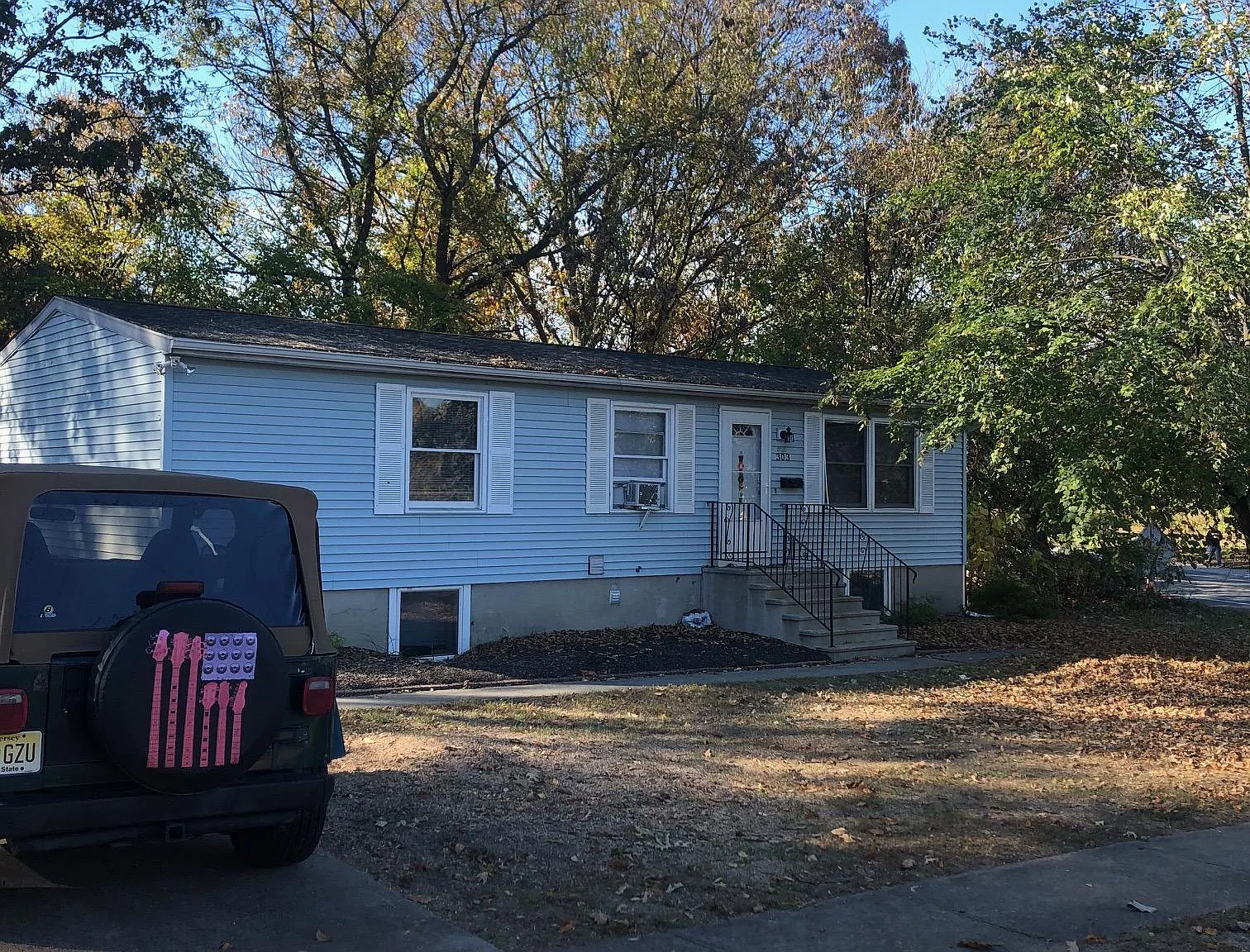 303 Girard Rd N — Photo 1