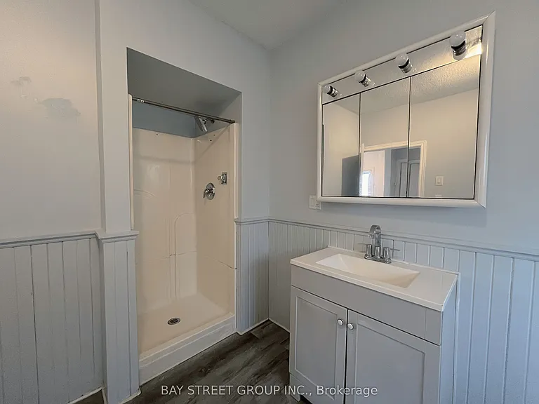 70 Courtwright St #REAR — Photo 6