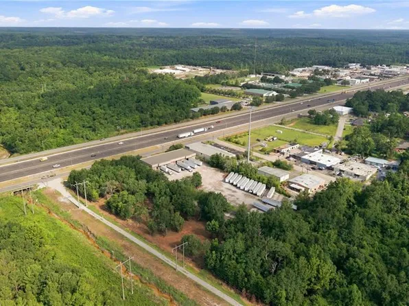 3417 S Beltline Park Dr, Mobile, AL 36617