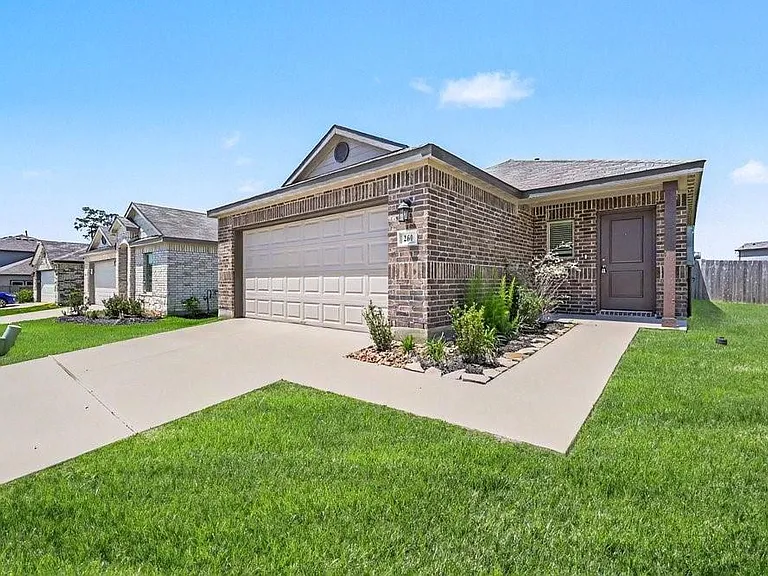 260 Gallant Front Trl — Photo 1