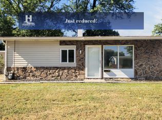 1116 Saint Helena Dr, Cahokia, IL 62206