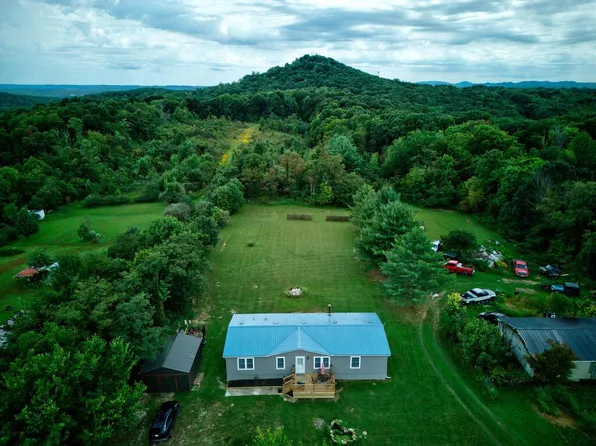 (undisclosed Address), Piketon, OH 45661