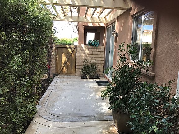 4th image of 118 Clara St