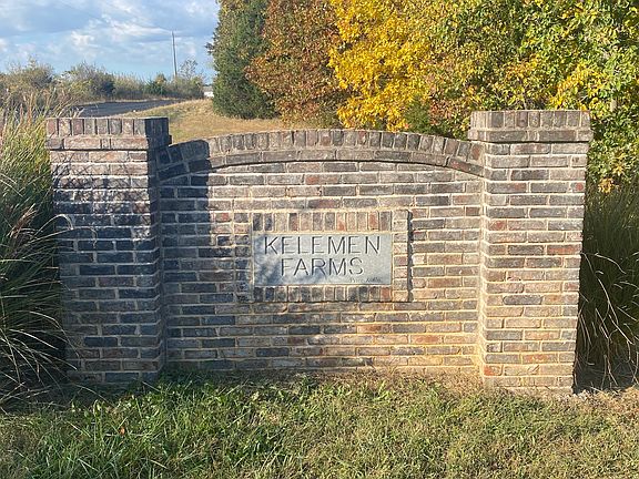 4th image of 10124 Kelemen Farm Lot W-wp001