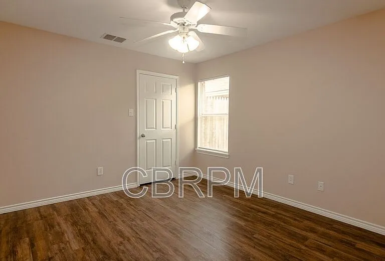 505 N Chicago Ave #B — Photo 7
