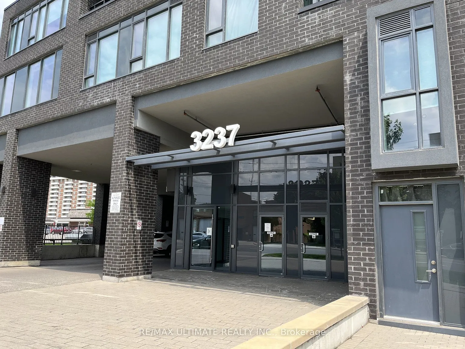 2 bed, $3,400 — Photo 4