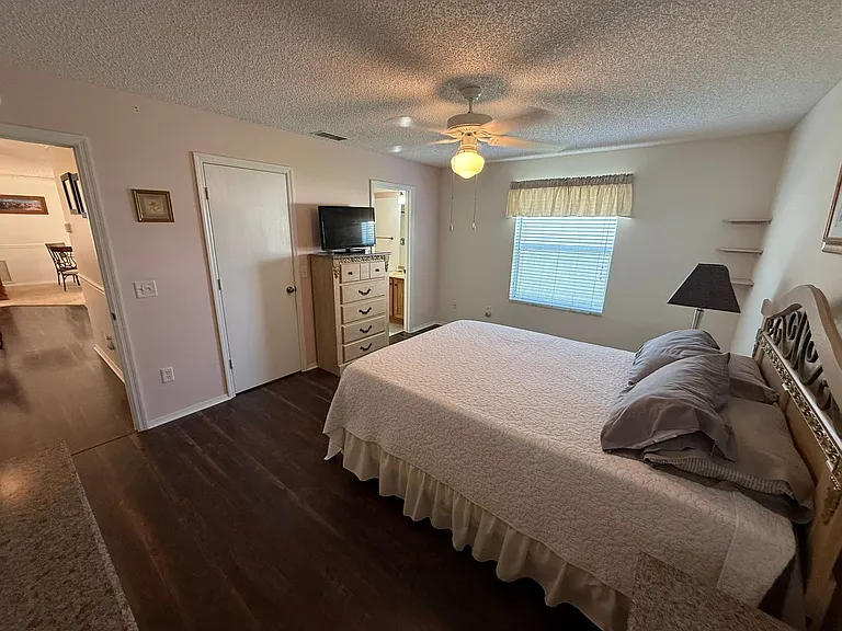 2829 Burgos Dr — Photo 16