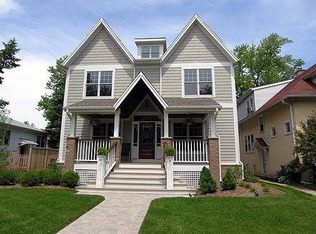 1526 Central Ave, Wilmette, IL