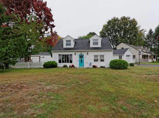 1114 Roberta Rd, Schenectady, NY 12303