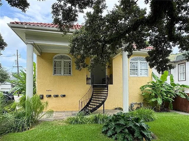 Studio, 1.0 bath, 781 sqft, $1,300 — Photo 1