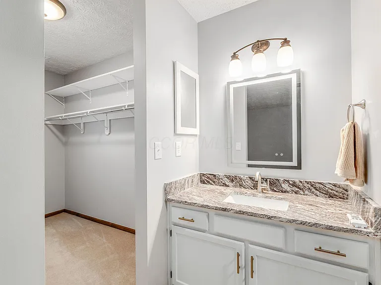 5841 Elmbridge Ln #4-27 — Photo 5