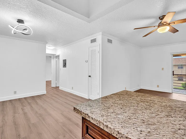 1291 NW 13th St #445D — Photo 27