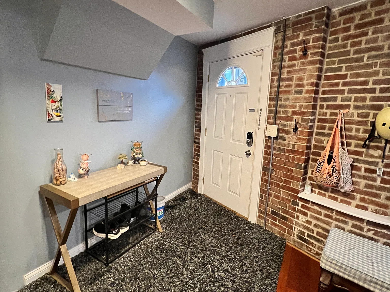 2 bed, 1120 sqft, $3,200 — Photo 1
