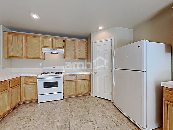 3rd image of 8991 Ornate Glade Ave