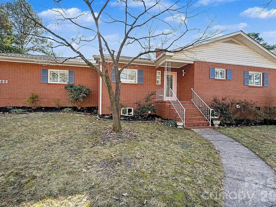 1st image of 233 Annandale Ave