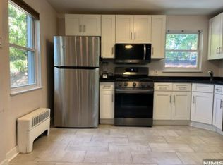 533 Grand Ave #B, Leonia, NJ 07605